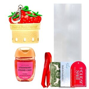B&BW Berry Basket PocketBac + Strawberry Pound Cake Sanitizer Gift Wrap Set